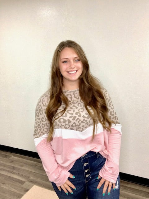 Curvy Leopard Lightweight Sweater Top