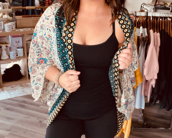 Boardwalk Kimono